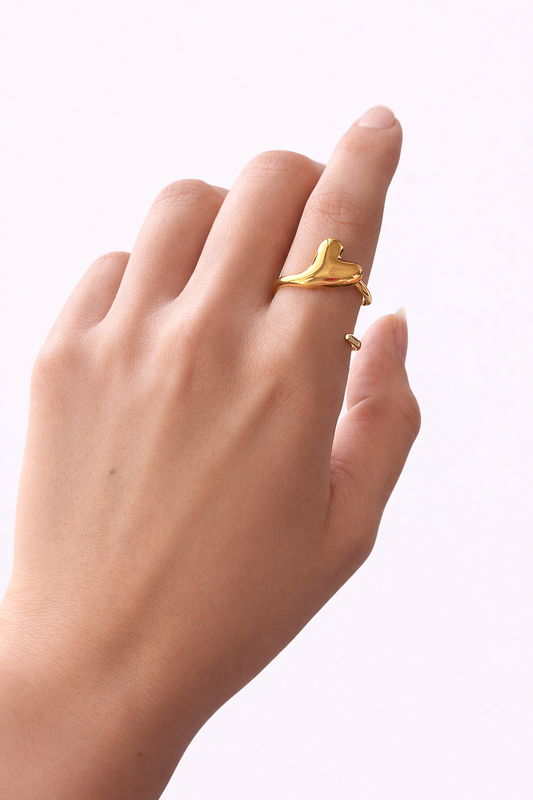 Golden Heart Flow Ring